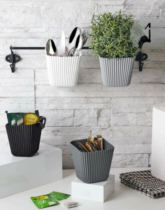 LV. Askılı Organizer Saksı Çiçekli Kaşıklık LV 223