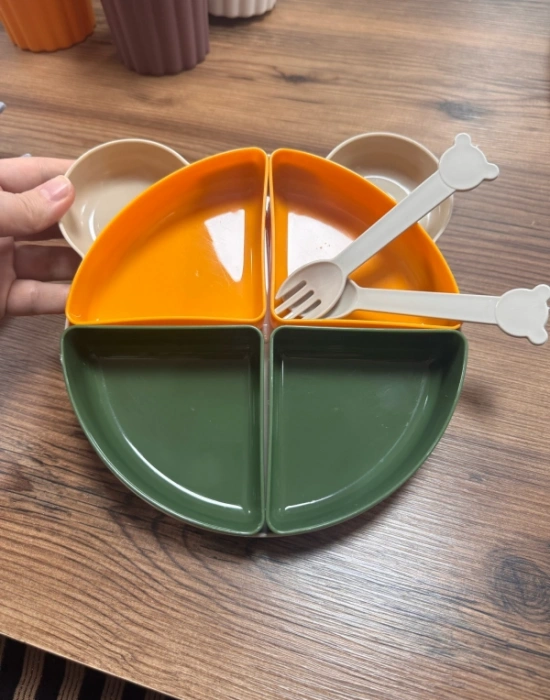 LV. YOGİ Erkek 4 Bölmeli Mama Seti 7 Parça LV 113