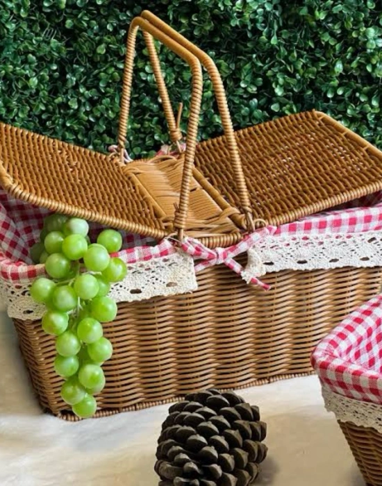 Ç. Açık Renk Kare Rattan Hasır Piknik Sepeti Vintage Sepet