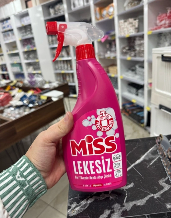 Miss Lekesiz Leke Çıkarıcı Sprey  Her Yüze Uygun 750 ML