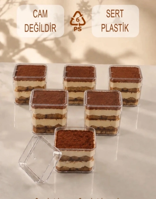 Sert Mika Plastik 6lı Kare Tiramisu Cup 250 cc  Şeffaf Kapaklı Sunum Kabı Tatlı & Meze ve Salata Kap