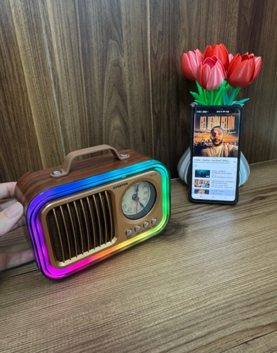 Everton Radyo Saatli Led Işıklı Güneş Panelli Nostaljik Radio RT-711