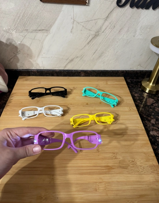 KK. LED Işıklı Kitap Okuma Gözlüğü, Renkli Çerçeve, Çift LED Ayrı Ayrı Eller Serbest Aydınlatma