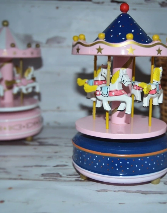 ATLI KARINCA MÜZİK KUTUSU