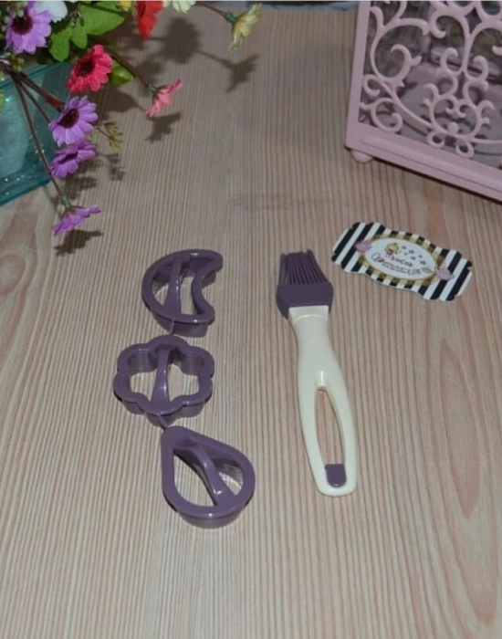 BÜSKİVİ KALIBI YUMURTA FIRÇA SET