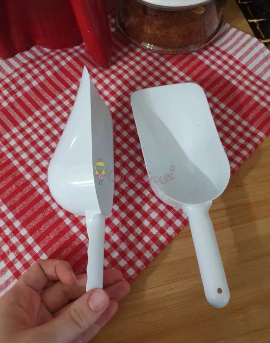 Büyük Erzak Küreği Beyaz