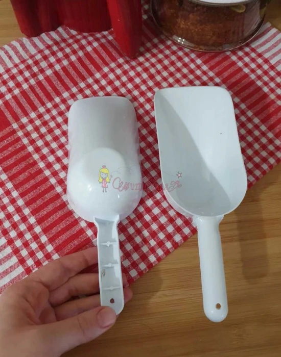 Büyük Erzak Küreği Beyaz