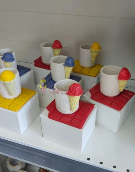 Dondurma model Türk kahve Fincanı