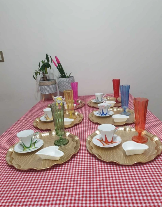 Gold Plastik Tepsi Sunumluk