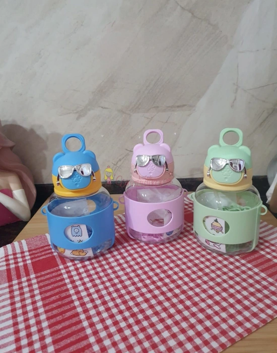 Gözlük Detayli Köpek Matara