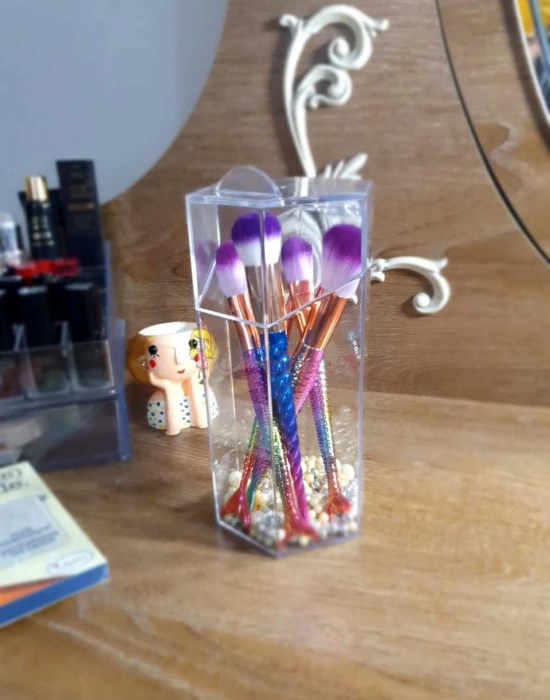 Kapaklı Akrilik Kozmetik Fırça Organizatör