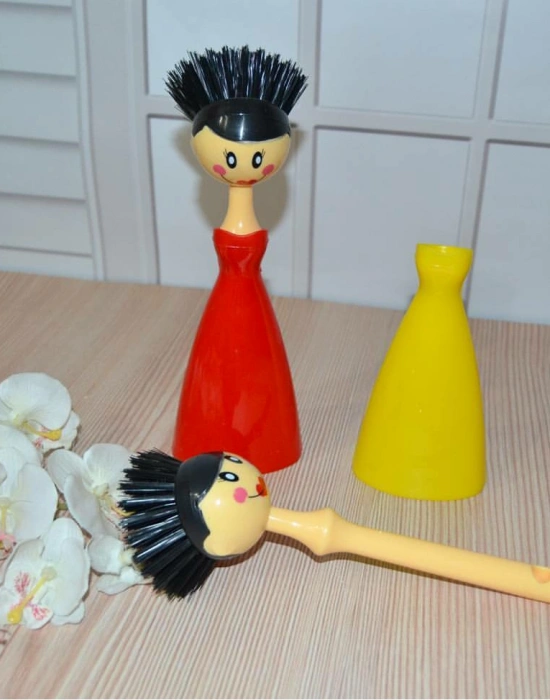 KIZ FİGÜRLÜ BULAŞIK FIRÇASI