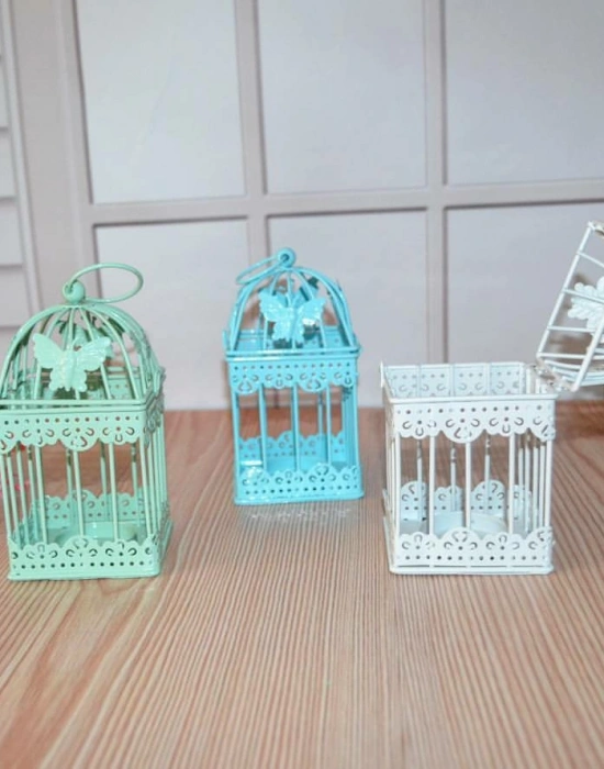 METAL KELEBEK DETAYLI MUMLUK KARE