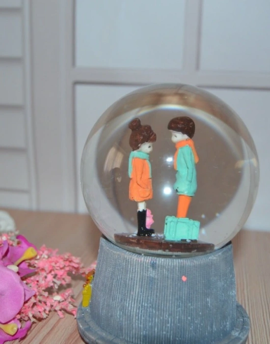 MÜZİKLİ KAR KÜRESİ