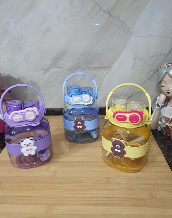 Panda Detayli 2 Baslıklı Matara