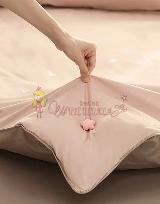 Papatya Şeklinde Yorgan  Ve Çarşaf  Sabitleyici