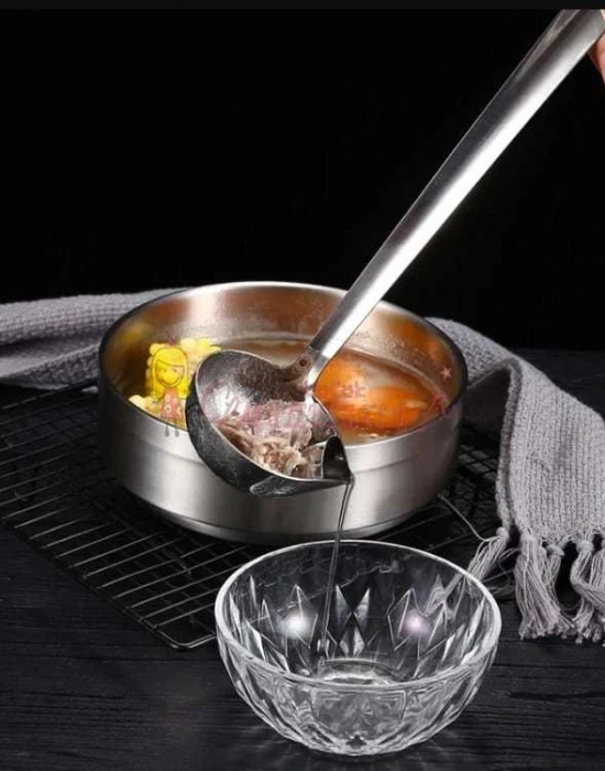 Paslanmaz Yağ Ayırıcı Çorba Kepçesi Sıvı Ve Katı Yemek Ayırıcı Hazneli Uzun Saplı Kepçe