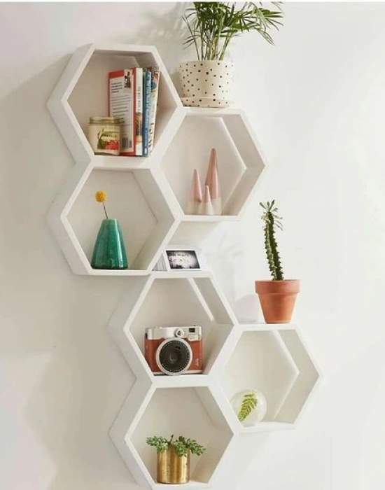 PETEK DUVAR RAFI PLASTİK