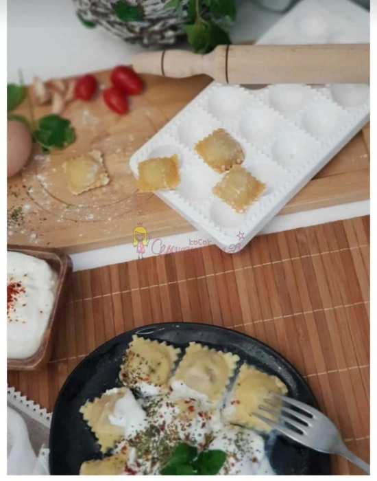 Pratik Mantı Kesme Hazirlama Aparatı