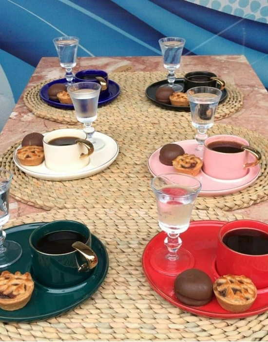 RENKLİ KAHVE TAKIMI