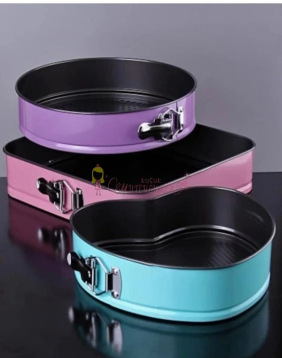 RENKLI KELEPÇELI KEK KALIPLARI