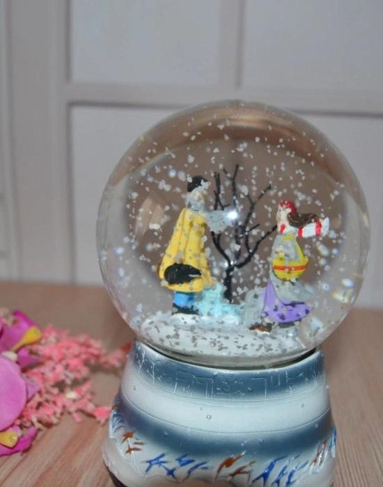 ROMANTİK SONBAHAR MÜZİKLİ KAR KÜRESİ