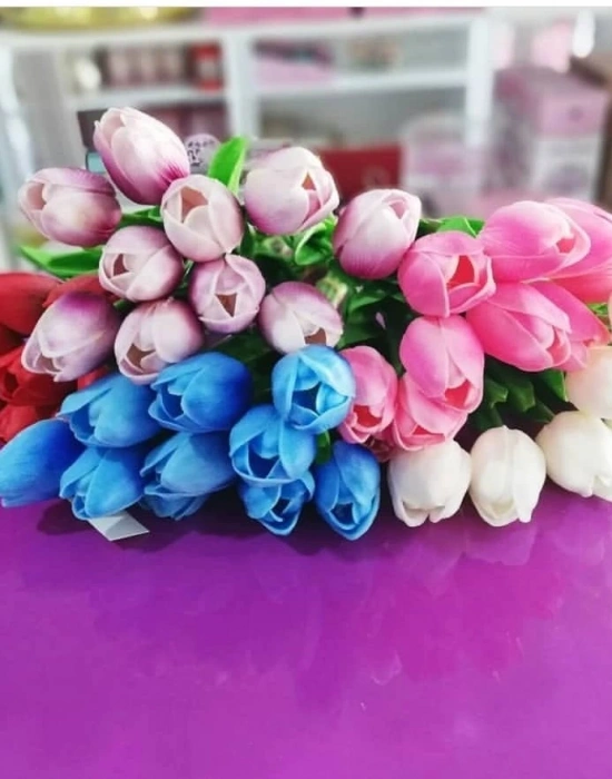 YAPAY 10LU ISLAK LALE BUKETİ