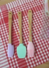 3lü Renkli Bambu Saplı Silikon Uçlu Spatula Fırçalı Kaşık Seti