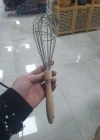 Ahşap Saplı İçi Kıvrımlı Çırpıcı