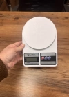 B. Hassas Tartı Mutfak Terazisi 10 Kg Kapasite