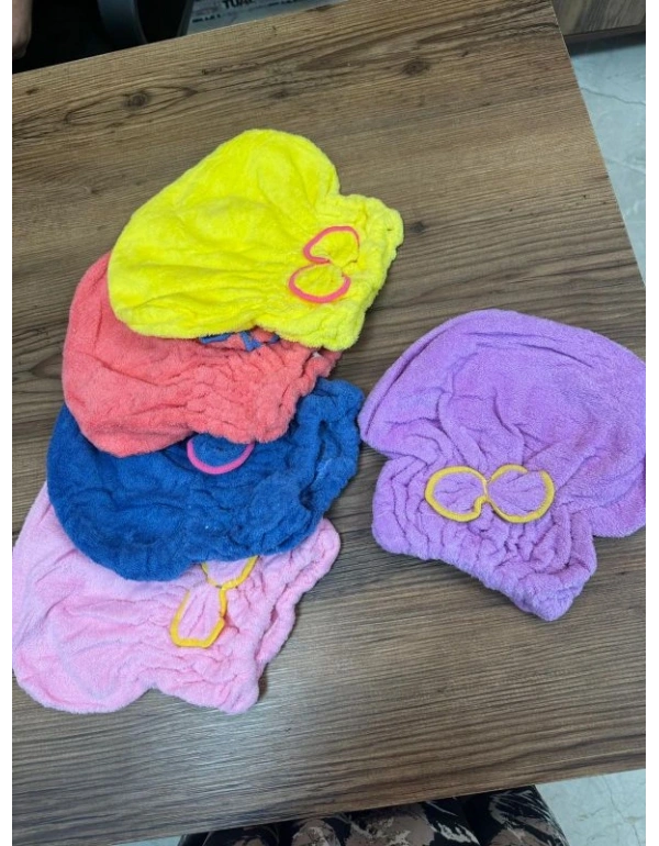 Küçük Fiyonklu Bone