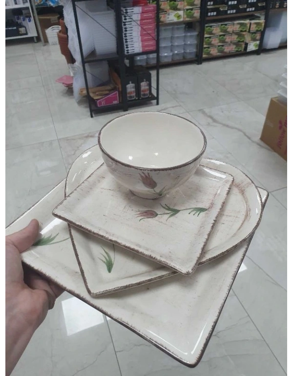 Lale Serisi 4 Parça Tabak Set