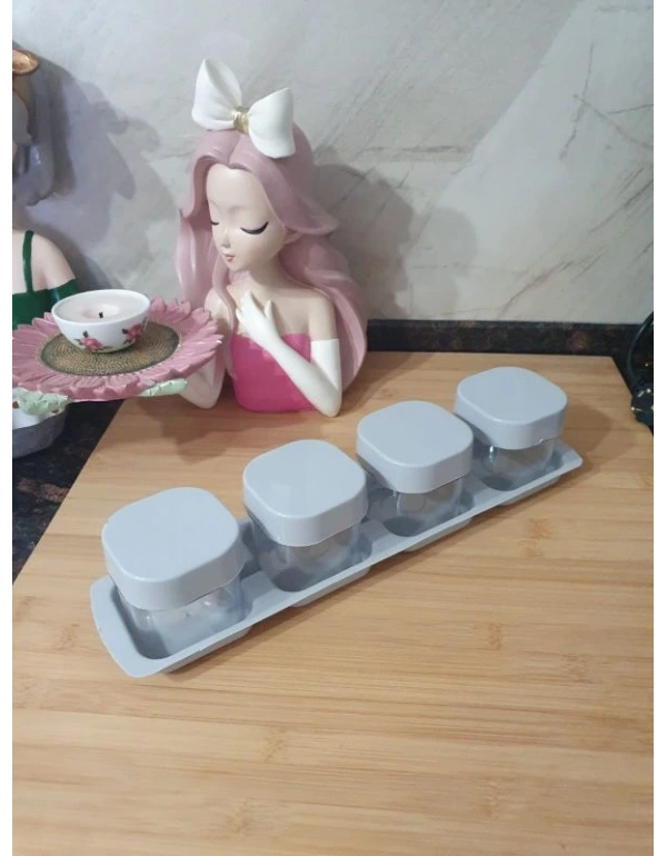 4Lü Yuvarlak Baharatlık Kaşıklı Blackston