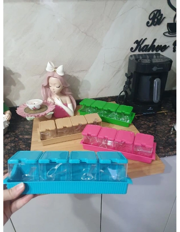 4Lü Kaşıklı Baharatlık Bkackstone