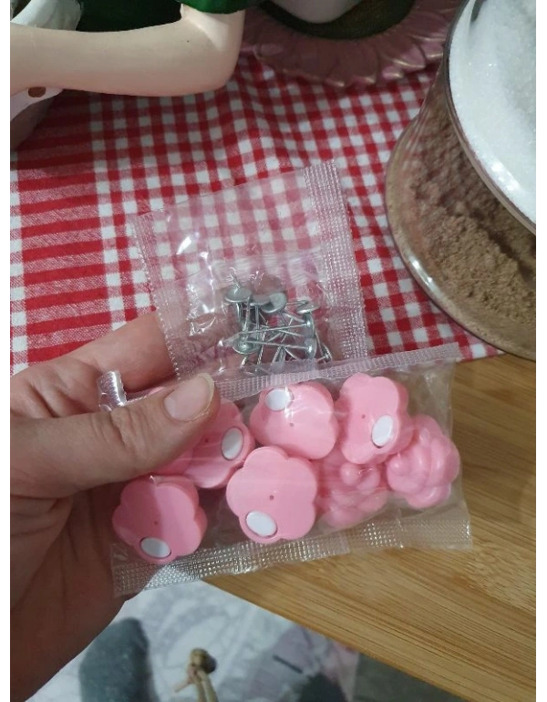 Gül Şeklinde 8Li Nevresim Sabitleme