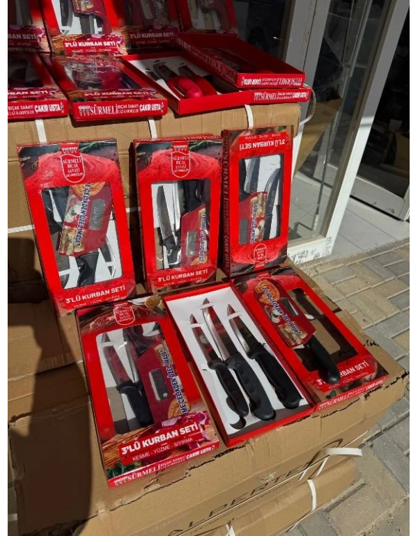 Sürmene Kurban Seti Siyah