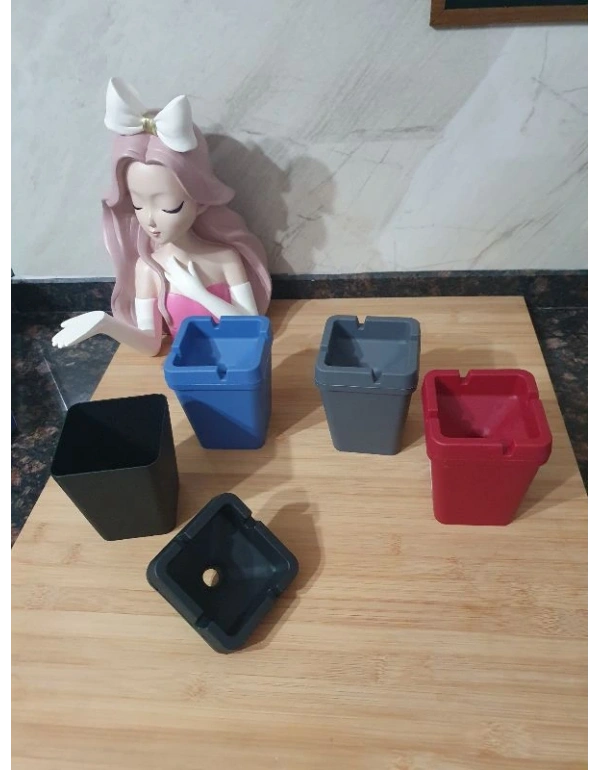 Kokusuz Küllük Kare