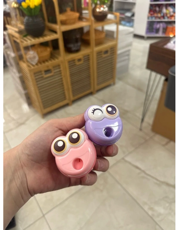 Oynarbaşlı Kurbağa Kalemtraş