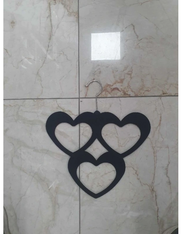 Kalp Kadife Şal Elbise Askısı Siyah