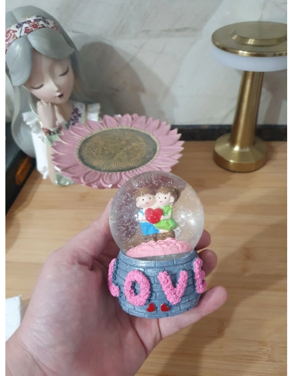 Işıklı Kar Küresi Mini Boy 10 x 6.5 CM A9548