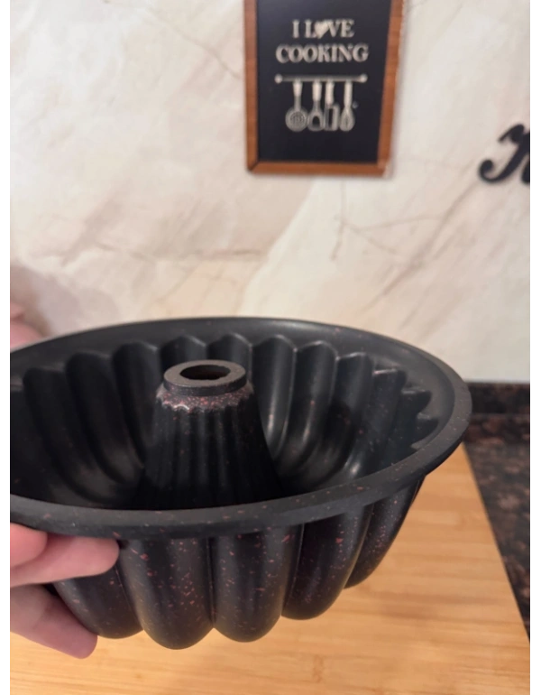 Chefiora Marka Döküm Dilimli Kek Kalıbı