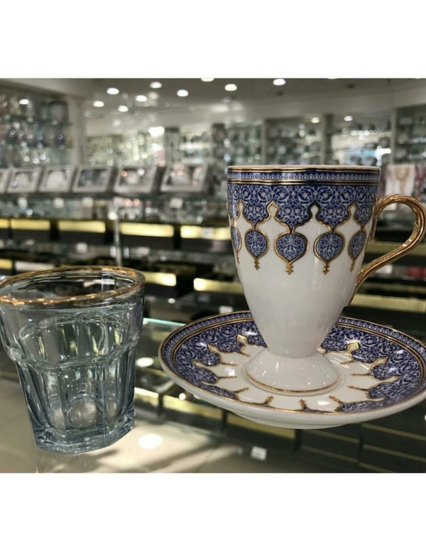 AYAKLI ALTIN YALDIZLI LUKS KAHVE FİNCANI