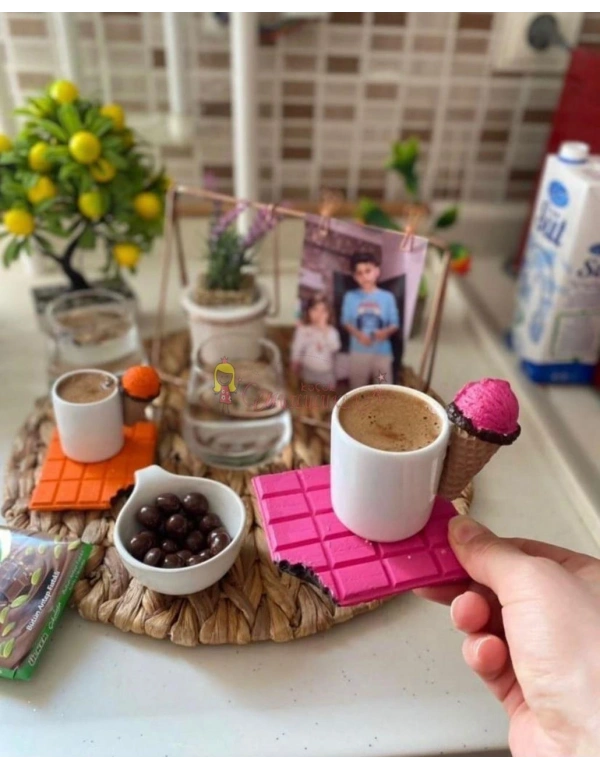 Dondurma model Türk kahve Fincanı