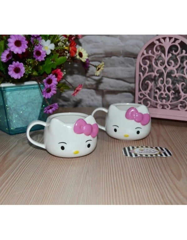 FİYONKLU PORSELEN KEDİ KUPA