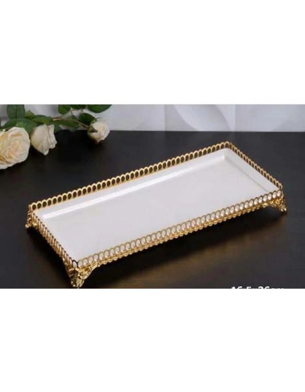 GOLD DETAYLI İNCE DİKDÖRTGEN ORDÖV TABAĞI