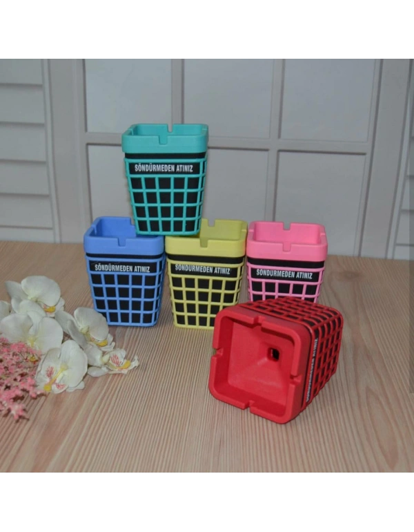 KOKUSUZ KÜLLÜK RENKLİ KARE