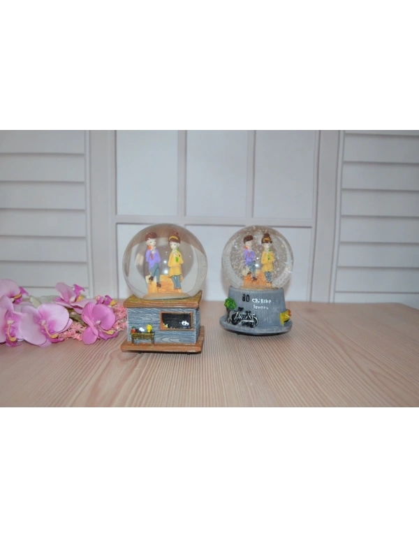 MÜZİKLİ KAR KÜRESİ