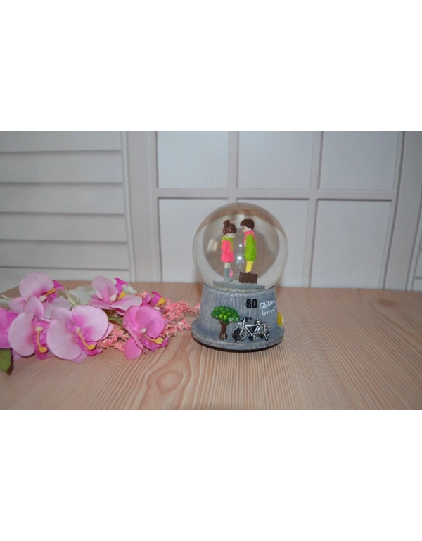 MÜZİKLİ KAR KÜRESİ