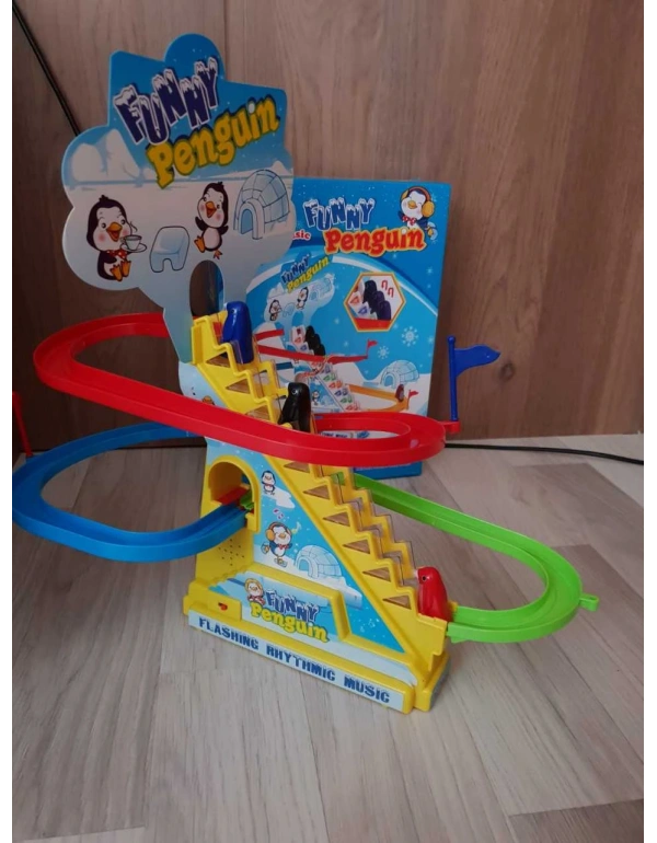 PİLLİ ÇILGIN MERDİVENLİ KAYAN PENGUENLER