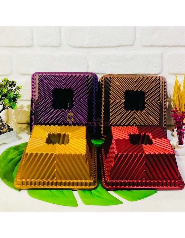 PİRAMİT KARE DÖKÜM KEK KALIBI